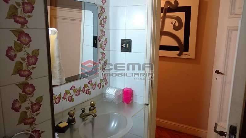 Conheça 25 lavabo do imóvel - Apartamento À Venda - Flamengo - Rio de Janeiro - RJ - LA40638 - 16 25 lavabo - Apartamento À Venda - Flamengo - Rio de Janeiro - RJ - LA40638 - 16