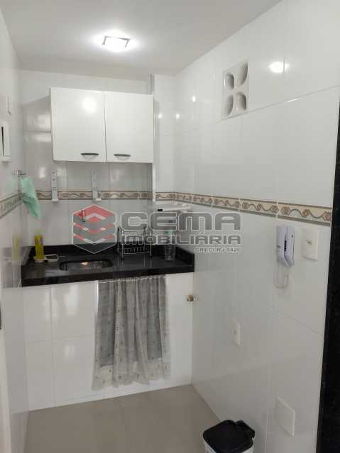 Conheça 3cozinha1 do imóvel - Kitnet/Conjugado 21m² à venda Rua da Glória,Glória, Zona Sul RJ - R$ 280.000 - LAKI00760 - 10 3cozinha1 - Kitnet/Conjugado 21m² à venda Rua da Glória,Glória, Zona Sul RJ - R$ 280.000 - LAKI00760 - 10