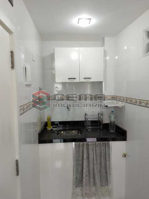Conheça 3cozinha3 do imóvel - Kitnet/Conjugado 21m² à venda Rua da Glória,Glória, Zona Sul RJ - R$ 280.000 - LAKI00760 - 12 3cozinha3 - Kitnet/Conjugado 21m² à venda Rua da Glória,Glória, Zona Sul RJ - R$ 280.000 - LAKI00760 - 12