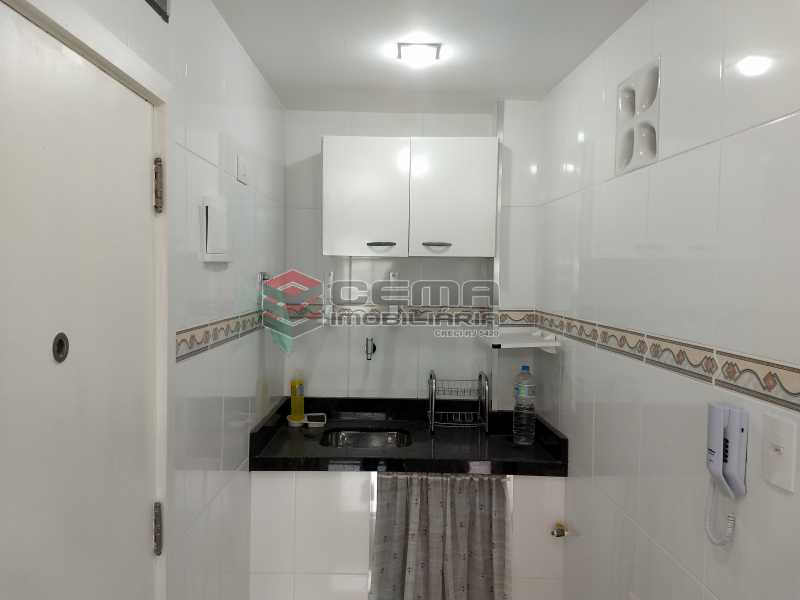 Conheça 3cozinha4 do imóvel - Kitnet/Conjugado 21m² à venda Rua da Glória,Glória, Zona Sul RJ - R$ 280.000 - LAKI00760 - 13 3cozinha4 - Kitnet/Conjugado 21m² à venda Rua da Glória,Glória, Zona Sul RJ - R$ 280.000 - LAKI00760 - 13