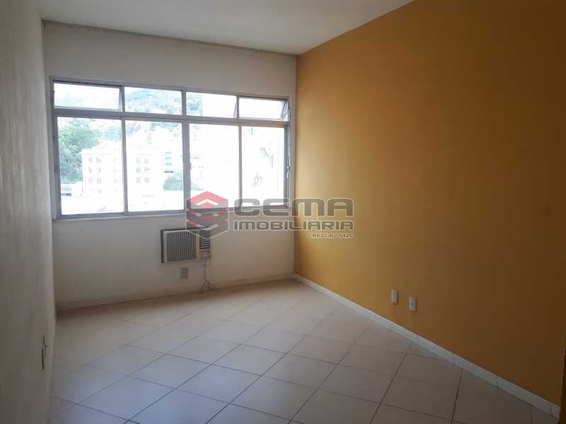 Conheça Sala do imóvel - Apartamento 2 quartos para alugar Centro RJ - R$ 1.800 - LAAP22535 - 3 Sala - Apartamento 2 quartos para alugar Centro RJ - R$ 1.800 - LAAP22535 - 3