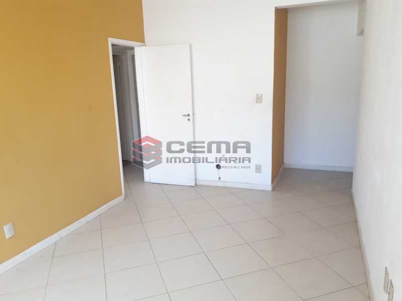 Conheça Sala do imóvel - Apartamento 2 quartos para alugar Centro RJ - R$ 1.800 - LAAP22535 - 4 Sala - Apartamento 2 quartos para alugar Centro RJ - R$ 1.800 - LAAP22535 - 4