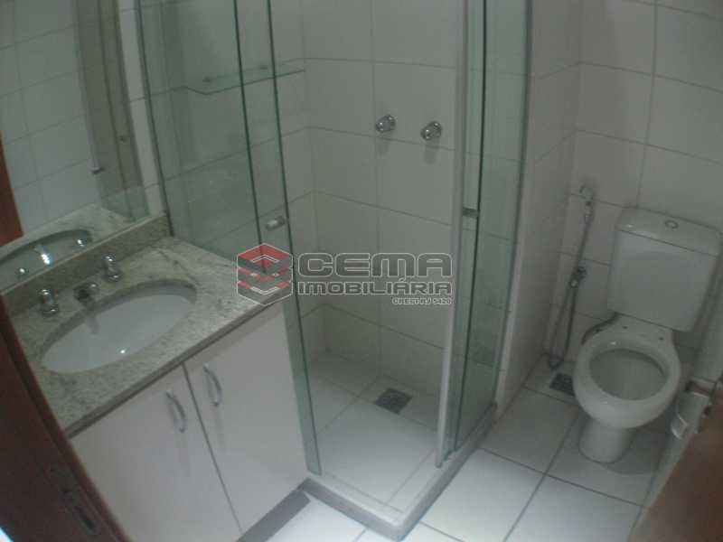 Conheça Banheiro social do imóvel - Apartamento 2 quartos para alugar Botafogo, Zona Sul RJ - R$ 4.700 - LAAP22588 - 9 Banheiro social - Apartamento 2 quartos para alugar Botafogo, Zona Sul RJ - R$ 4.700 - LAAP22588 - 9