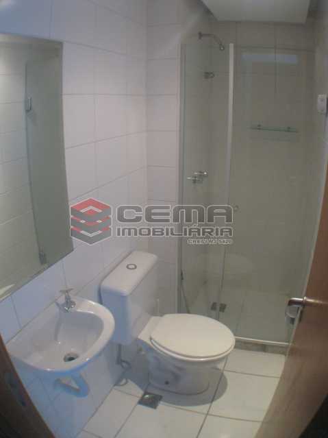 Conheça Banheiro social 2 do imóvel - Apartamento 2 quartos para alugar Botafogo, Zona Sul RJ - R$ 4.700 - LAAP22588 - 14 Banheiro social 2 - Apartamento 2 quartos para alugar Botafogo, Zona Sul RJ - R$ 4.700 - LAAP22588 - 14