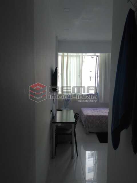 Conheça 2.sala do imóvel - Kitnet/Conjugado 20m² à venda Botafogo, Zona Sul RJ - R$ 360.000 - LAKI00806 - 3 2.sala - Kitnet/Conjugado 20m² à venda Botafogo, Zona Sul RJ - R$ 360.000 - LAKI00806 - 3