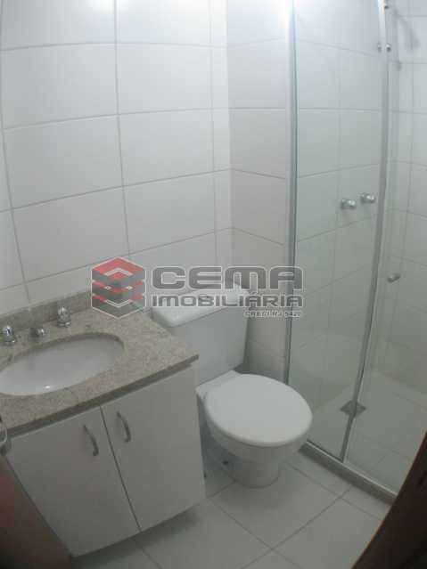 Conheça Banheiro social do imóvel - Apartamento 2 quartos para alugar Botafogo, Zona Sul RJ - R$ 4.700 - LAAP22639 - 10 Banheiro social - Apartamento 2 quartos para alugar Botafogo, Zona Sul RJ - R$ 4.700 - LAAP22639 - 10