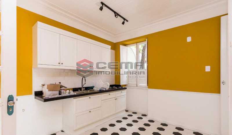 Conheça cozinha térreo do imóvel - Humaitá. Casa duplex para alugar. - LACA50022 - 12 cozinha térreo - Humaitá. Casa duplex para alugar. - LACA50022 - 12