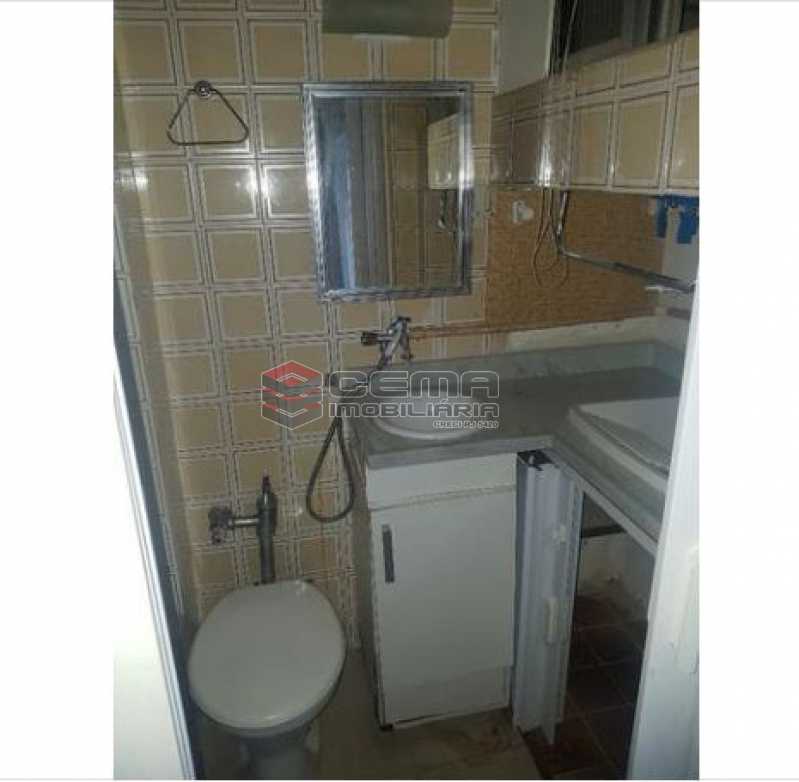 Conheça banheiro do imóvel - Kitnet/Conjugado 28m² à venda Rua Buarque de Macedo,Flamengo, Zona Sul RJ - R$ 350.000 - LAKI00817 - 12 banheiro - Kitnet/Conjugado 28m² à venda Rua Buarque de Macedo,Flamengo, Zona Sul RJ - R$ 350.000 - LAKI00817 - 12