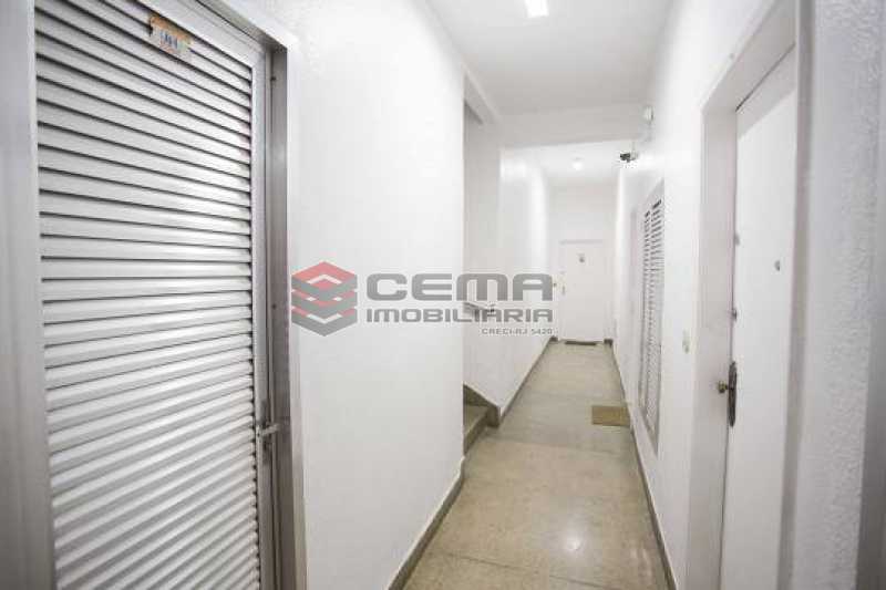 Conheça corredor do imóvel - Kitnet/Conjugado 28m² à venda Rua Buarque de Macedo,Flamengo, Zona Sul RJ - R$ 350.000 - LAKI00817 - 13 corredor - Kitnet/Conjugado 28m² à venda Rua Buarque de Macedo,Flamengo, Zona Sul RJ - R$ 350.000 - LAKI00817 - 13