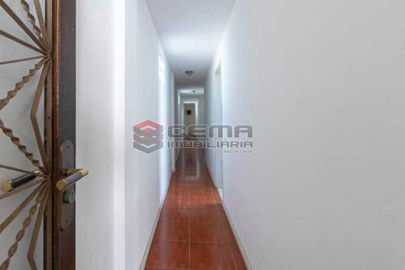 Conheça CORREDOR do imóvel - Cobertura linear, 3 quartos em Botafogo com vaga. - LACO30176 - 6 CORREDOR - Cobertura linear, 3 quartos em Botafogo com vaga. - LACO30176 - 6