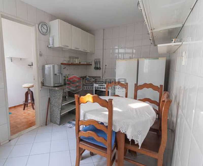 Conheça COZINHA do imóvel - Cobertura linear, 3 quartos em Botafogo com vaga. - LACO30176 - 13 COZINHA - Cobertura linear, 3 quartos em Botafogo com vaga. - LACO30176 - 13