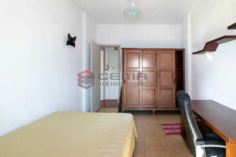 Conheça QUARTO 3 do imóvel - Cobertura linear, 3 quartos em Botafogo com vaga. - LACO30176 - 12 QUARTO 3 - Cobertura linear, 3 quartos em Botafogo com vaga. - LACO30176 - 12