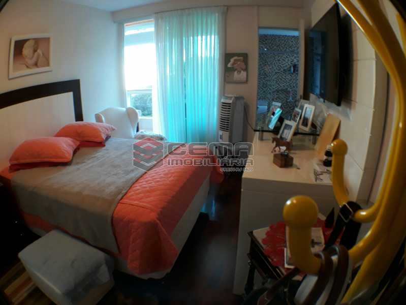 Conheça Suíte 1 do imóvel - Apartamento À Venda - Flamengo - Rio de Janeiro - RJ - LAAP22719 - 10 Suíte 1 - Apartamento À Venda - Flamengo - Rio de Janeiro - RJ - LAAP22719 - 10