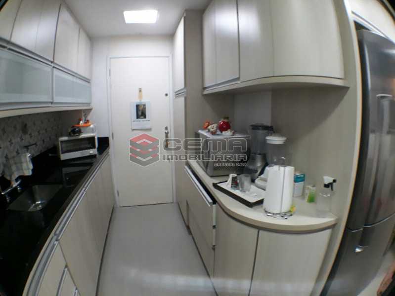 Conheça Cozinha do imóvel - Apartamento À Venda - Flamengo - Rio de Janeiro - RJ - LAAP22719 - 19 Cozinha - Apartamento À Venda - Flamengo - Rio de Janeiro - RJ - LAAP22719 - 19