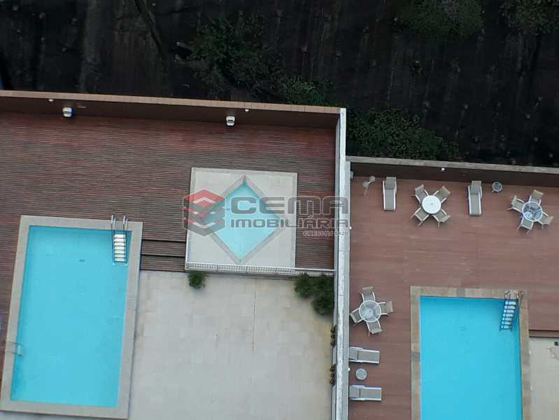 Conheça Piscina prédio do imóvel - Apartamento À Venda - Flamengo - Rio de Janeiro - RJ - LAAP22719 - 8 Piscina prédio - Apartamento À Venda - Flamengo - Rio de Janeiro - RJ - LAAP22719 - 8