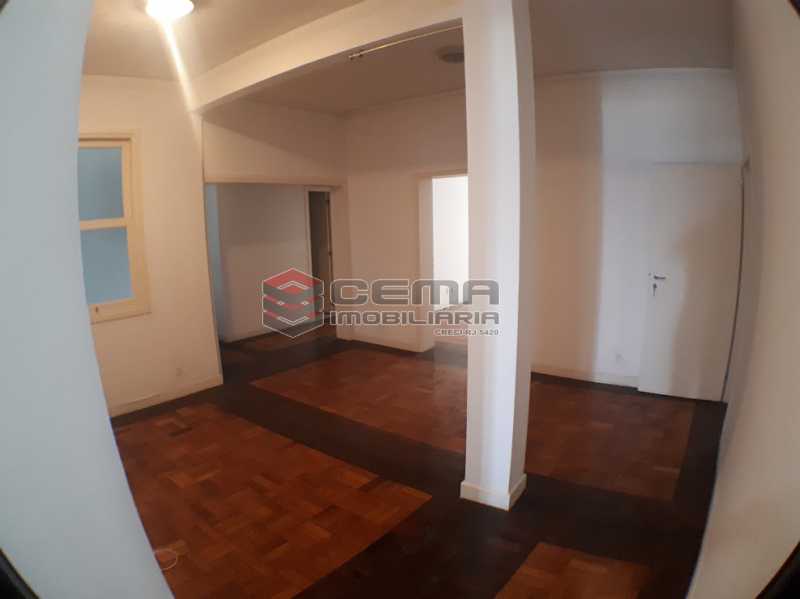 Conheça circulação. do imóvel - Atlântica. Apartamento 4 quartos com 2 vagas. - LAAP40495 - 13 circulação. - Atlântica. Apartamento 4 quartos com 2 vagas. - LAAP40495 - 13
