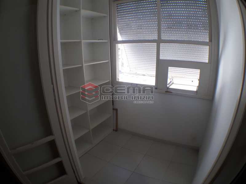 Conheça quarto3 varanda do imóvel - Atlântica. Apartamento 4 quartos com 2 vagas. - LAAP40495 - 27 quarto3 varanda - Atlântica. Apartamento 4 quartos com 2 vagas. - LAAP40495 - 27