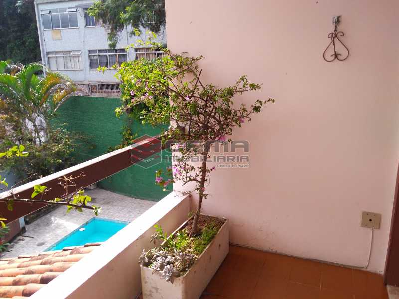 Conheça 8.1.varanda do imóvel - CASA DUPLEX EM LARANJEIRAS - LACA40067 - 16 8.1.varanda - CASA DUPLEX EM LARANJEIRAS - LACA40067 - 16