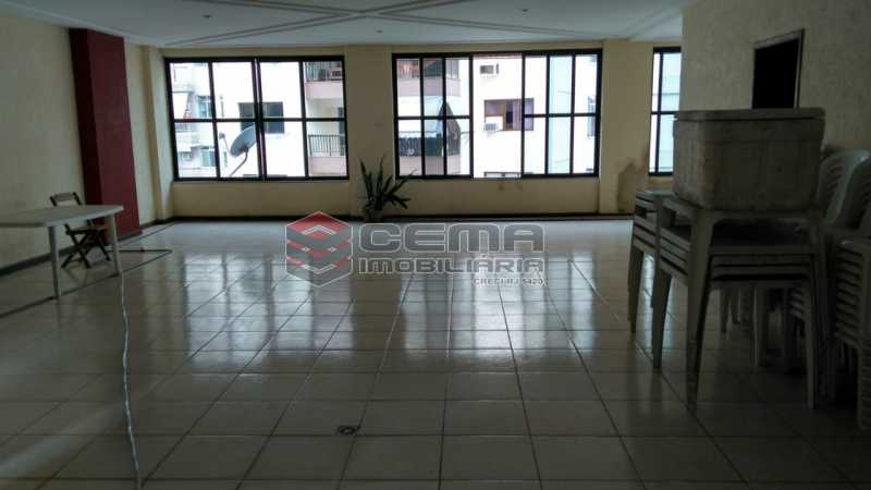 Conheça salão de festas do imóvel - Apartamento 1 quarto à venda Catete, Zona Sul RJ - R$ 490.000 - LAAP12107 - 16 salão de festas - Apartamento 1 quarto à venda Catete, Zona Sul RJ - R$ 490.000 - LAAP12107 - 16