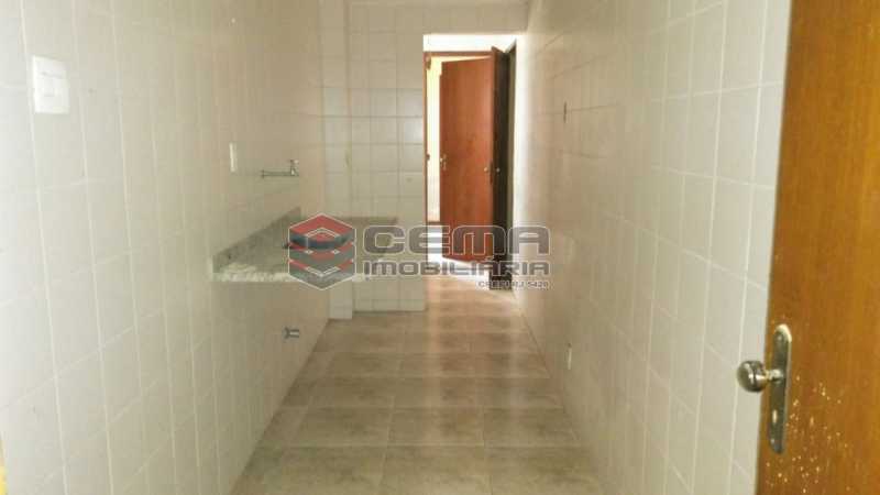 Conheça cozinha do imóvel - Apartamento 1 quarto à venda Catete, Zona Sul RJ - R$ 490.000 - LAAP12107 - 9 cozinha - Apartamento 1 quarto à venda Catete, Zona Sul RJ - R$ 490.000 - LAAP12107 - 9