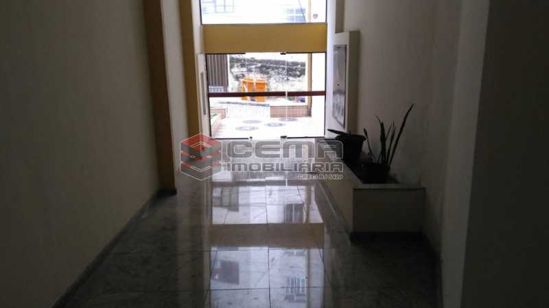 Conheça portaria do imóvel - Apartamento 1 quarto à venda Catete, Zona Sul RJ - R$ 490.000 - LAAP12107 - 14 portaria - Apartamento 1 quarto à venda Catete, Zona Sul RJ - R$ 490.000 - LAAP12107 - 14