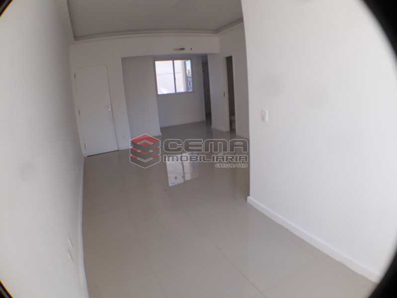 Conheça Sala do imóvel - Apartamento 2 quartos para alugar Catete, Zona Sul RJ - R$ 2.500 - LAAP23078 - 3 Sala - Apartamento 2 quartos para alugar Catete, Zona Sul RJ - R$ 2.500 - LAAP23078 - 3