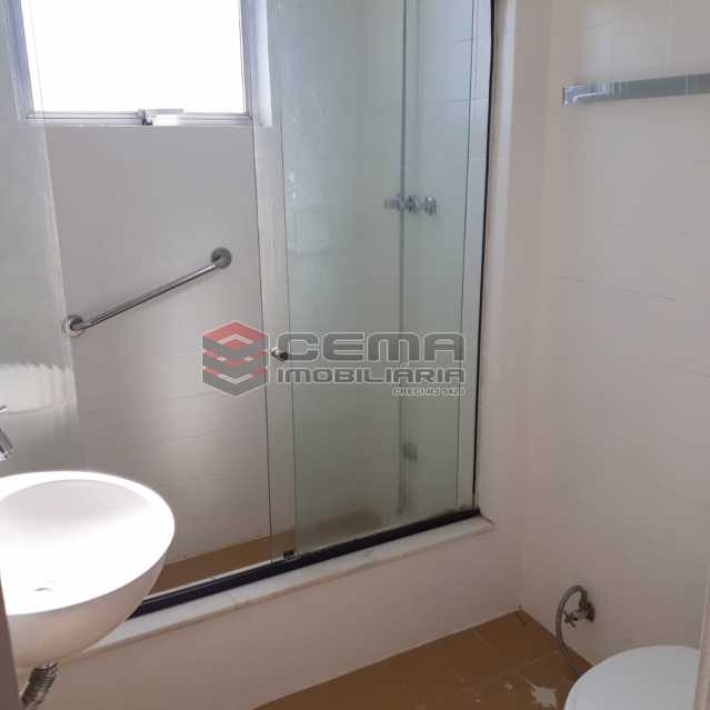 Conheça banheiro social1. do imóvel - Apartamento Para Alugar - Humaitá - Rio de Janeiro - RJ - LAAP32583 - 16 banheiro social1. - Apartamento Para Alugar - Humaitá - Rio de Janeiro - RJ - LAAP32583 - 16