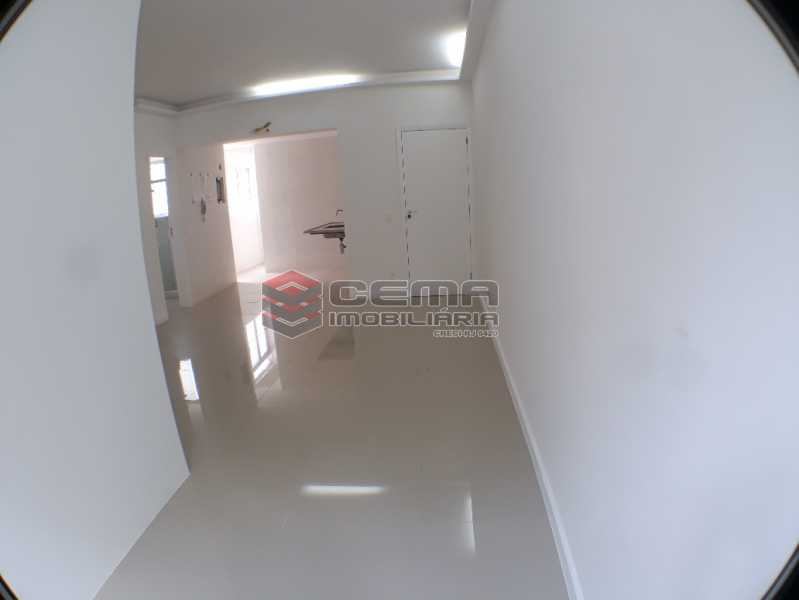 Conheça Sala do imóvel - Apartamento 2 quartos para alugar Catete, Zona Sul RJ - R$ 2.500 - LAAP23119 - 5 Sala - Apartamento 2 quartos para alugar Catete, Zona Sul RJ - R$ 2.500 - LAAP23119 - 5
