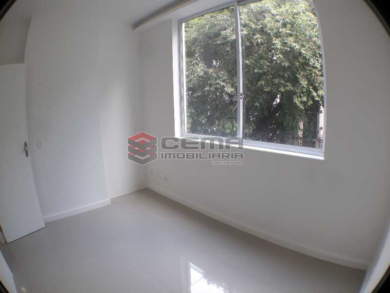 Conheça Quarto 1 do imóvel - Apartamento 2 quartos para alugar Catete, Zona Sul RJ - R$ 2.500 - LAAP23119 - 8 Quarto 1 - Apartamento 2 quartos para alugar Catete, Zona Sul RJ - R$ 2.500 - LAAP23119 - 8