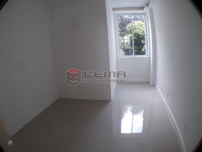 Conheça Quarto 2 do imóvel - Apartamento 2 quartos para alugar Catete, Zona Sul RJ - R$ 2.500 - LAAP23119 - 9 Quarto 2 - Apartamento 2 quartos para alugar Catete, Zona Sul RJ - R$ 2.500 - LAAP23119 - 9