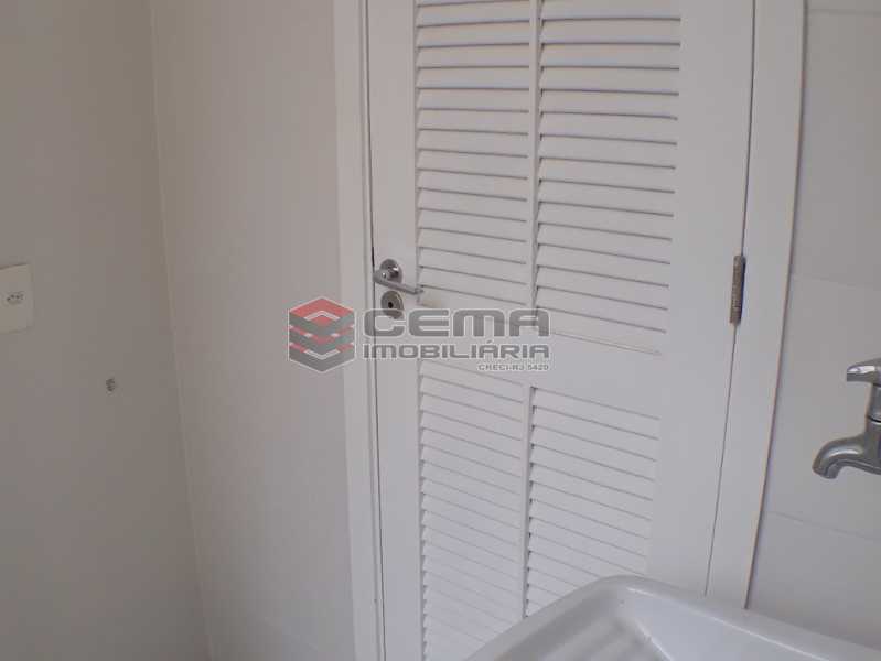 Conheça Área de serviço do imóvel - Apartamento 2 quartos para alugar Catete, Zona Sul RJ - R$ 2.500 - LAAP23119 - 14 Área de serviço - Apartamento 2 quartos para alugar Catete, Zona Sul RJ - R$ 2.500 - LAAP23119 - 14