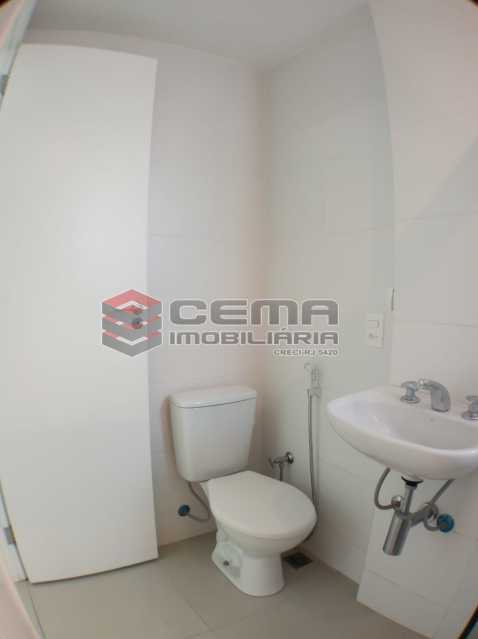 Conheça Banheiro social do imóvel - Apartamento 2 quartos para alugar Catete, Zona Sul RJ - R$ 2.500 - LAAP23171 - 19 Banheiro social - Apartamento 2 quartos para alugar Catete, Zona Sul RJ - R$ 2.500 - LAAP23171 - 19
