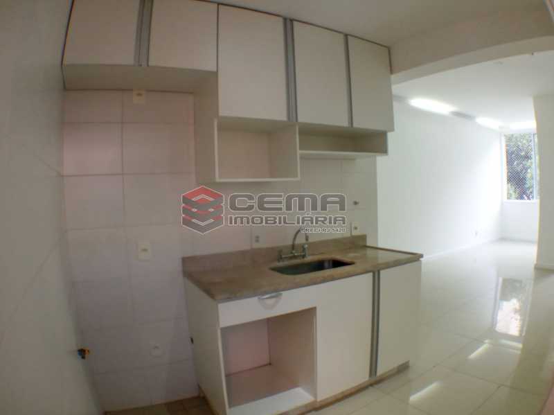 Conheça Cozinha do imóvel - Apartamento 2 quartos para alugar Catete, Zona Sul RJ - R$ 2.500 - LAAP23171 - 18 Cozinha - Apartamento 2 quartos para alugar Catete, Zona Sul RJ - R$ 2.500 - LAAP23171 - 18