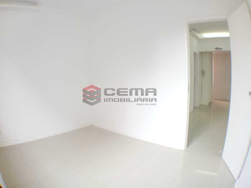Conheça Quarto do imóvel - Apartamento 2 quartos para alugar Catete, Zona Sul RJ - R$ 2.500 - LAAP23171 - 12 Quarto - Apartamento 2 quartos para alugar Catete, Zona Sul RJ - R$ 2.500 - LAAP23171 - 12