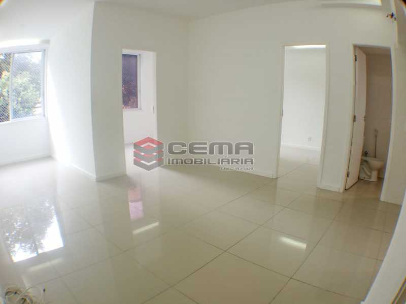 Conheça Sala do imóvel - Apartamento 2 quartos para alugar Catete, Zona Sul RJ - R$ 2.500 - LAAP23171 - 5 Sala - Apartamento 2 quartos para alugar Catete, Zona Sul RJ - R$ 2.500 - LAAP23171 - 5