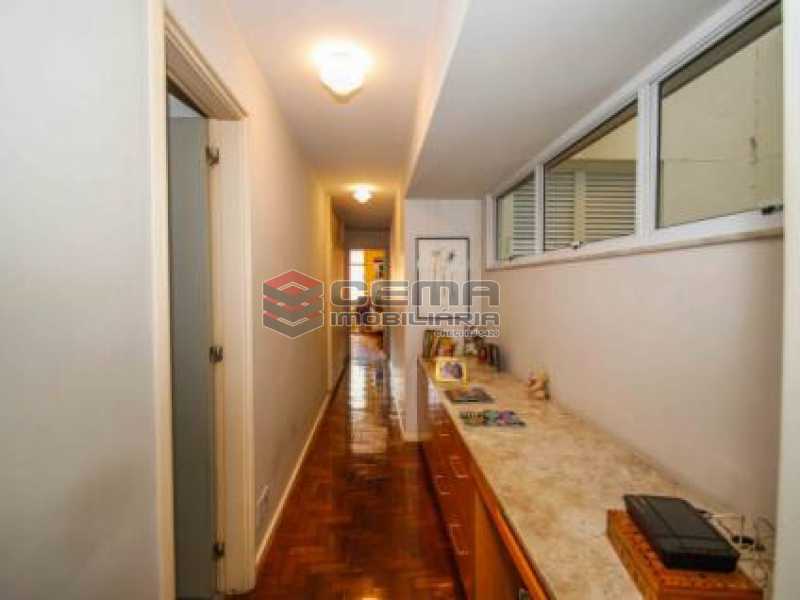Conheça 4. CorredPrincipal. do imóvel - Apartamento à venda Avenida João Luís Alves,Urca, Zona Sul RJ - R$ 6.500.000 - LAAP40591 - 8 4. CorredPrincipal. - Apartamento à venda Avenida João Luís Alves,Urca, Zona Sul RJ - R$ 6.500.000 - LAAP40591 - 8