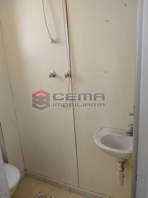 Conheça Banheiro de Serviço do imóvel - Apartamento 2 quartos à venda Tijuca, Zona Norte RJ - R$ 597.000 - LAAP23221 - 24 Banheiro de Serviço - Apartamento 2 quartos à venda Tijuca, Zona Norte RJ - R$ 597.000 - LAAP23221 - 24