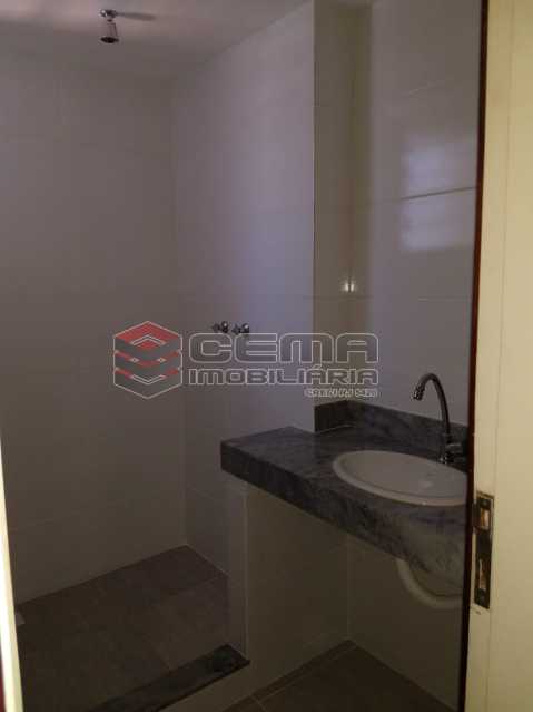 Conheça Banheiro do imóvel - Apartamento 2 quartos à venda Tijuca, Zona Norte RJ - R$ 597.000 - LAAP23221 - 20 Banheiro - Apartamento 2 quartos à venda Tijuca, Zona Norte RJ - R$ 597.000 - LAAP23221 - 20