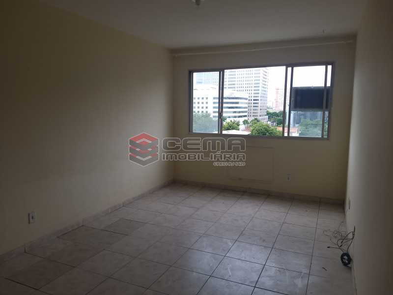 Conheça Quarto 1 do imóvel - Apartamento 3 Quartos À Venda Cidade Nova, Zona Centro RJ - R$ 450.000 - LAAP32819 - 6 Quarto 1 - Apartamento 3 Quartos À Venda Cidade Nova, Zona Centro RJ - R$ 450.000 - LAAP32819 - 6