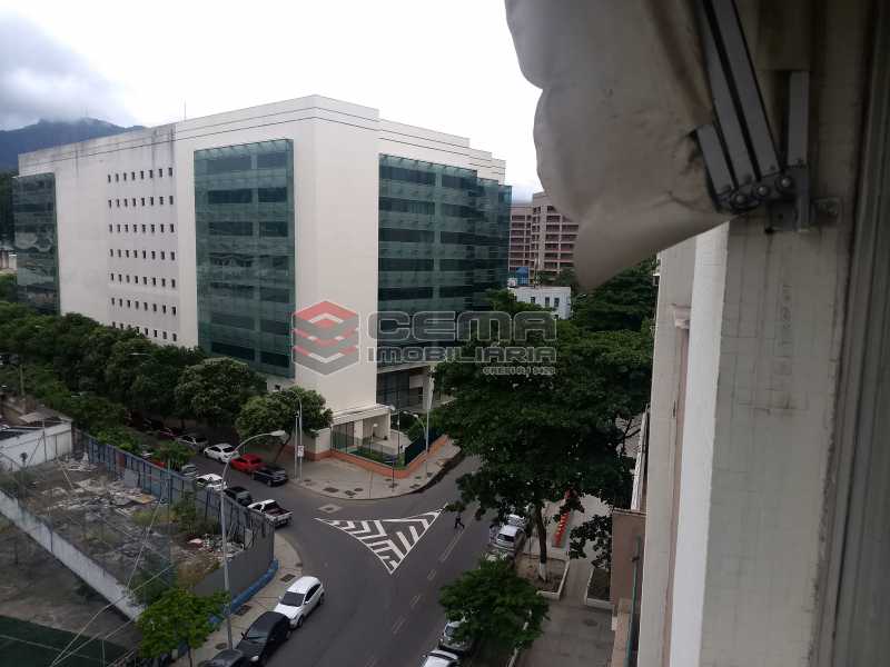 Conheça Vista do Quarto do imóvel - Apartamento 3 Quartos À Venda Cidade Nova, Zona Centro RJ - R$ 450.000 - LAAP32819 - 11 Vista do Quarto - Apartamento 3 Quartos À Venda Cidade Nova, Zona Centro RJ - R$ 450.000 - LAAP32819 - 11