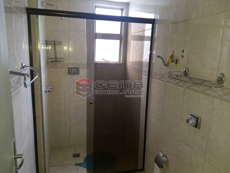 Conheça Banheiro do imóvel - Apartamento 3 Quartos À Venda Cidade Nova, Zona Centro RJ - R$ 450.000 - LAAP32819 - 17 Banheiro - Apartamento 3 Quartos À Venda Cidade Nova, Zona Centro RJ - R$ 450.000 - LAAP32819 - 17