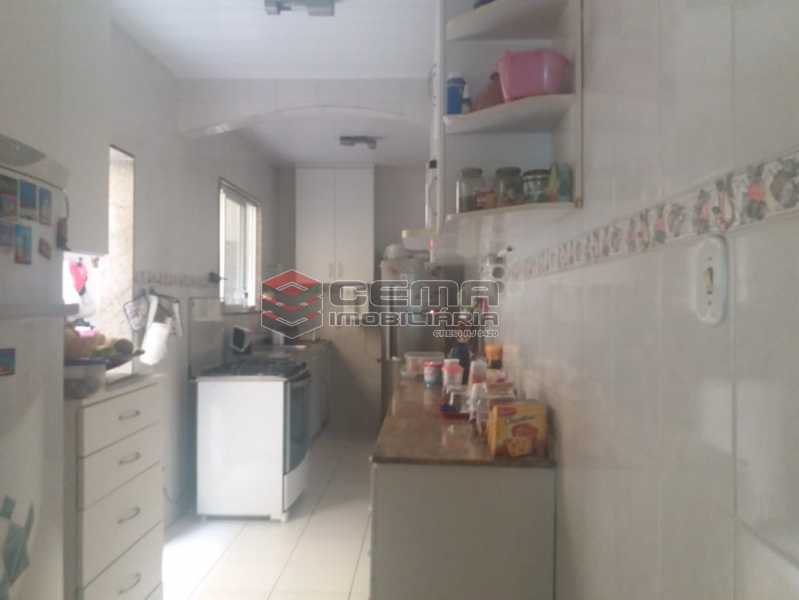 Conheça cozinha do imóvel - Casa à venda Rua Barão de Guaratiba,Glória, Zona Sul RJ - R$ 970.000 - LACA40076 - 23 cozinha - Casa à venda Rua Barão de Guaratiba,Glória, Zona Sul RJ - R$ 970.000 - LACA40076 - 23