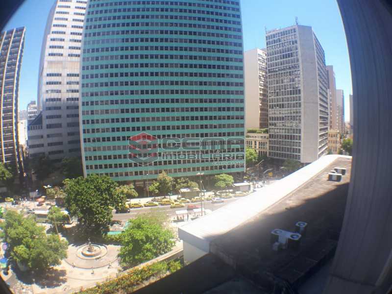 Conheça Vista do imóvel - Sala Comercial 33m² para alugar Centro RJ - R$ 600 - LASL00373 - 10 Vista - Sala Comercial 33m² para alugar Centro RJ - R$ 600 - LASL00373 - 10
