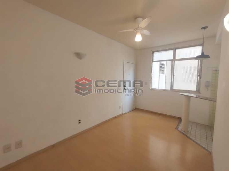 Conheça sala do imóvel - OPORTUNIDADE. Quarto e Sala no CATETE. - LAAP11955 - 1 sala - OPORTUNIDADE. Quarto e Sala no CATETE. - LAAP11955 - 1