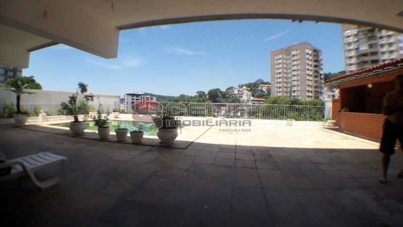 Conheça Área Piscina do imóvel - Casa à venda Rua General Mariante,Laranjeiras, Zona Sul RJ - R$ 2.500.000 - LACA30059 - 19 Área Piscina - Casa à venda Rua General Mariante,Laranjeiras, Zona Sul RJ - R$ 2.500.000 - LACA30059 - 19