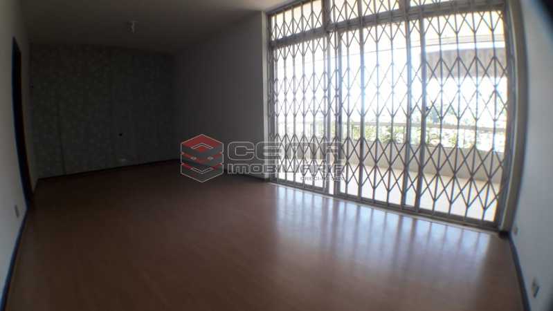 Conheça Suíte 2 do imóvel - Casa à venda Rua General Mariante,Laranjeiras, Zona Sul RJ - R$ 2.500.000 - LACA30059 - 12 Suíte 2 - Casa à venda Rua General Mariante,Laranjeiras, Zona Sul RJ - R$ 2.500.000 - LACA30059 - 12