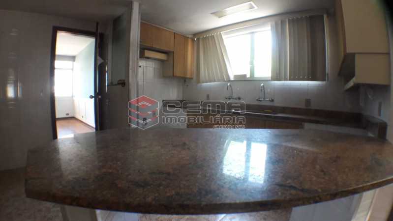 Conheça Cozinha do imóvel - Casa à venda Rua General Mariante,Laranjeiras, Zona Sul RJ - R$ 2.500.000 - LACA30059 - 15 Cozinha - Casa à venda Rua General Mariante,Laranjeiras, Zona Sul RJ - R$ 2.500.000 - LACA30059 - 15