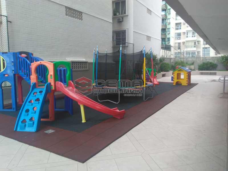 Conheça 19.parquinho do imóvel - Apartamento 3 quartos para alugar Ipanema, Zona Sul RJ - R$ 13.000 - LAAP32994 - 30 19.parquinho - Apartamento 3 quartos para alugar Ipanema, Zona Sul RJ - R$ 13.000 - LAAP32994 - 30