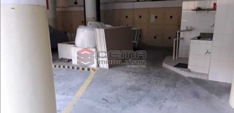 Conheça 13 - Garagem do imóvel - Kitnet/Conjugado 20m² à venda Flamengo, Zona Sul RJ - R$ 380.000 - LAKI01035 - 14 13 - Garagem - Kitnet/Conjugado 20m² à venda Flamengo, Zona Sul RJ - R$ 380.000 - LAKI01035 - 14