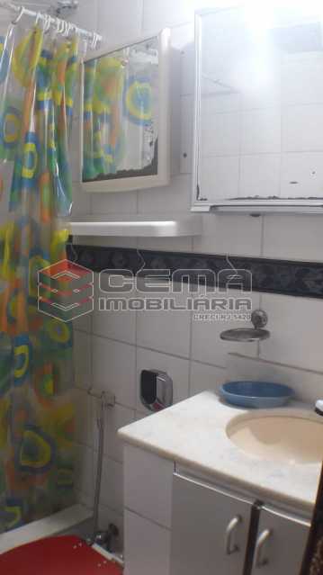 Conheça banheiro1.1 do imóvel - Kitnet/Conjugado 30m² à venda Rua Dois de Dezembro,Flamengo, Zona Sul RJ - R$ 360.000 - LAKI01045 - 11 banheiro1.1 - Kitnet/Conjugado 30m² à venda Rua Dois de Dezembro,Flamengo, Zona Sul RJ - R$ 360.000 - LAKI01045 - 11